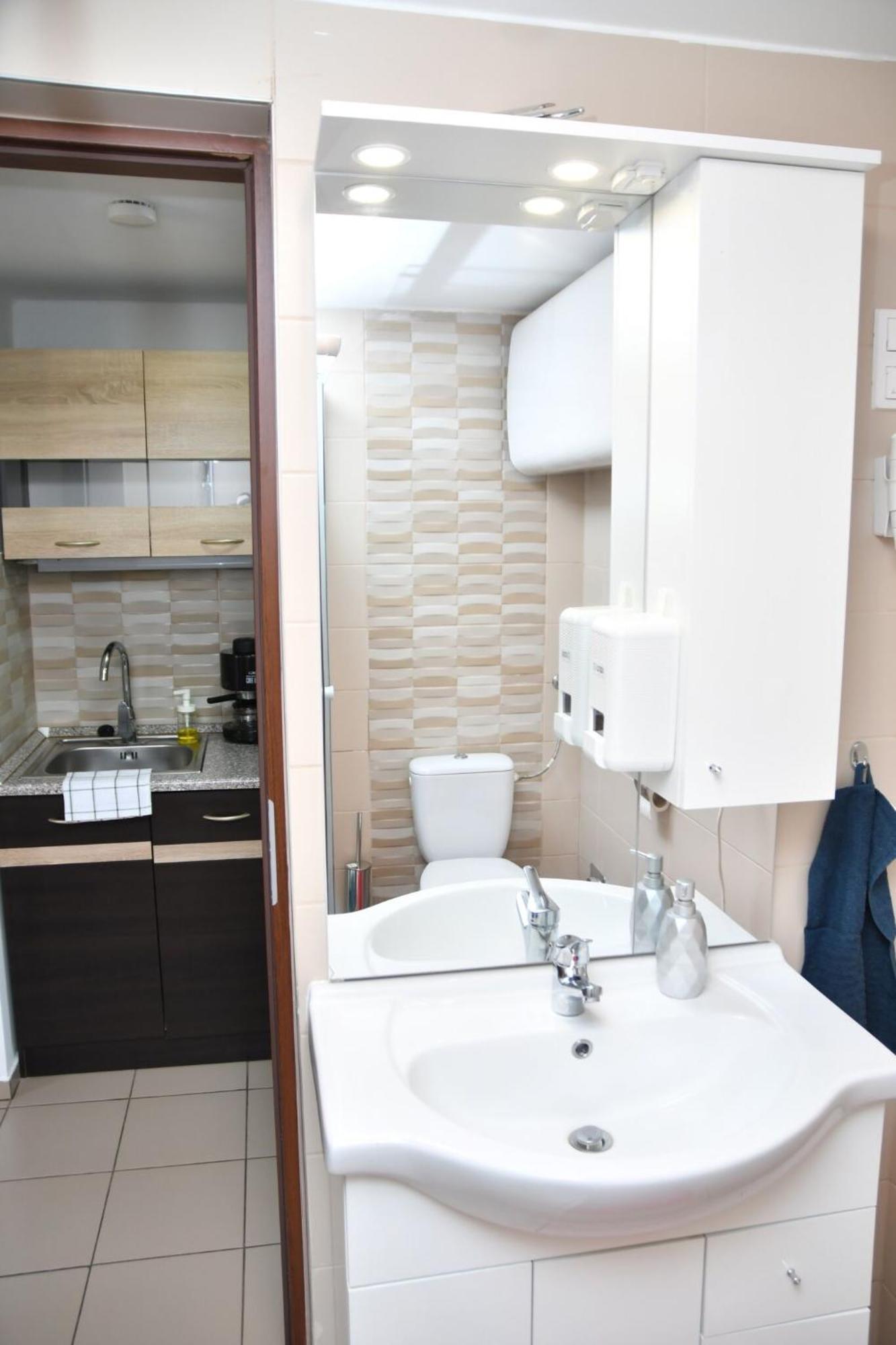 Foeveny Apartmanok Balatonfuzfo Exterior photo